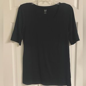 Gap Black knit maternity top medium